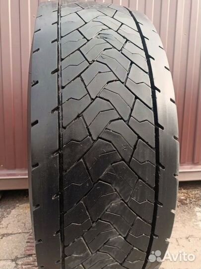 Goodyear kmax D 315/70