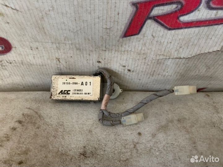 Усилитель антенны Honda Civic 8