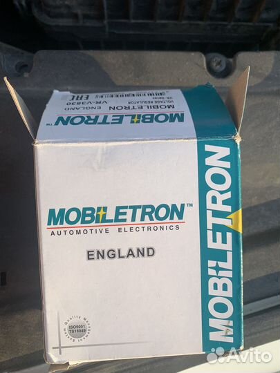 Регулятор напряжения