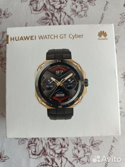 Умные часы huawei watch GT Cyber