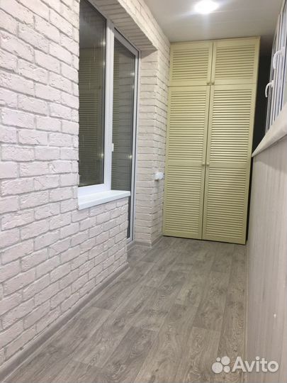 Отделка, утепление, остекление балконов и лоджий