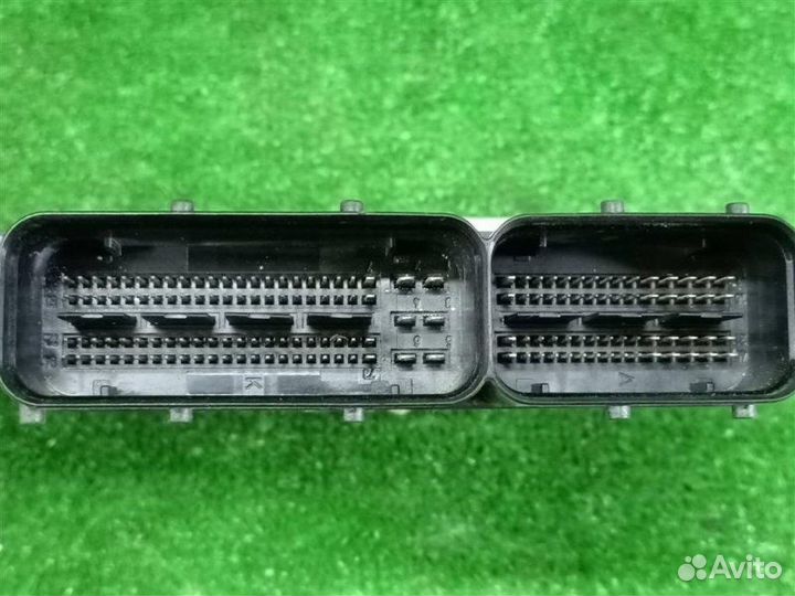 Блок управления двигателем Audi A5 8T cdhb 1.8