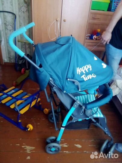 Коляска прогулочная