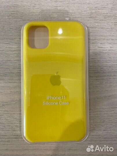 Чехол Silicone Case iPhone 11 Желтый