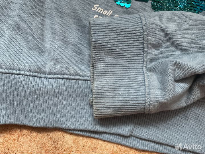 Кофта с динозаврами 134-140