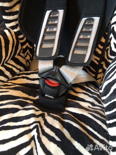 Автокресло Britax Romer SafeFix plus