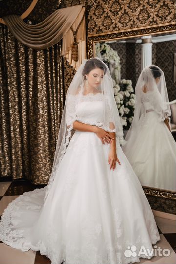 Свадебное платье