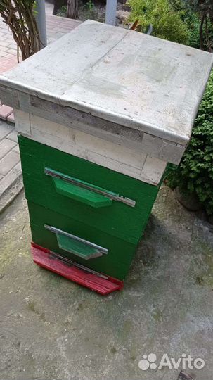 Улики для пчел