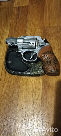 Пепельница револьвер