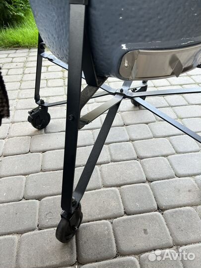 Керамический гриль яйцо BergHoff (58см)