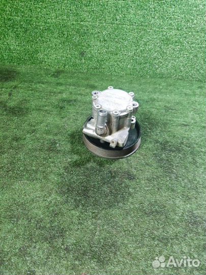 Насос гидроусилителя руля Nissan Almera G15