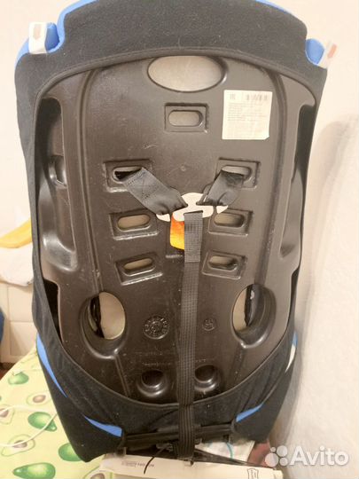 Автомобильное детское кресло от 0 до 18 кг