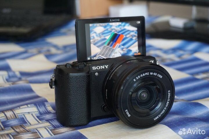 Беззеркальная цифровая камера Sony Alpha a5100