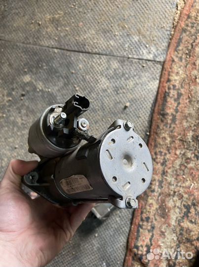 Стартер на гранту