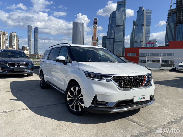 Kia Carnival 2.2 AT, 2022, 8 270 км