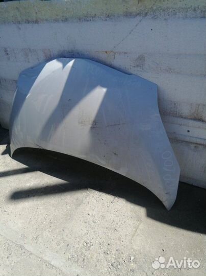 Капот Toyota Ractis NCP100