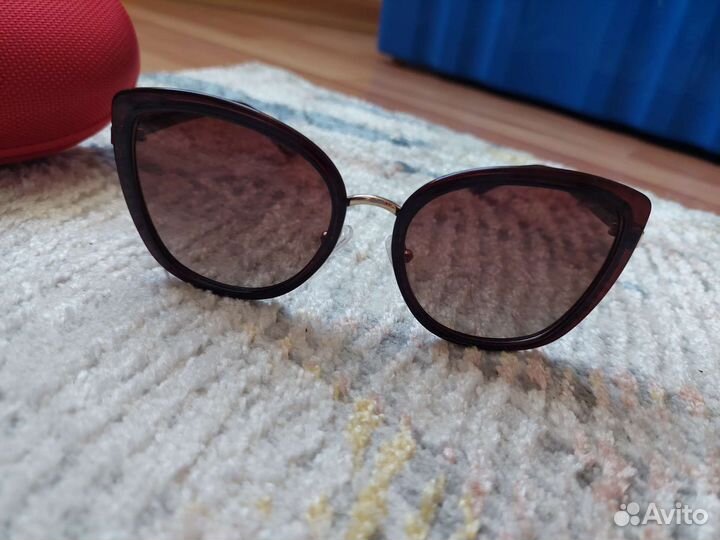 Солнцезащитные очки женские