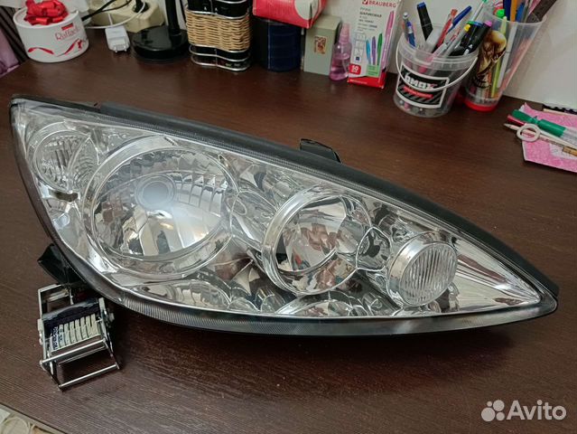 Фары на Toyota Camry 30. Левая и правая