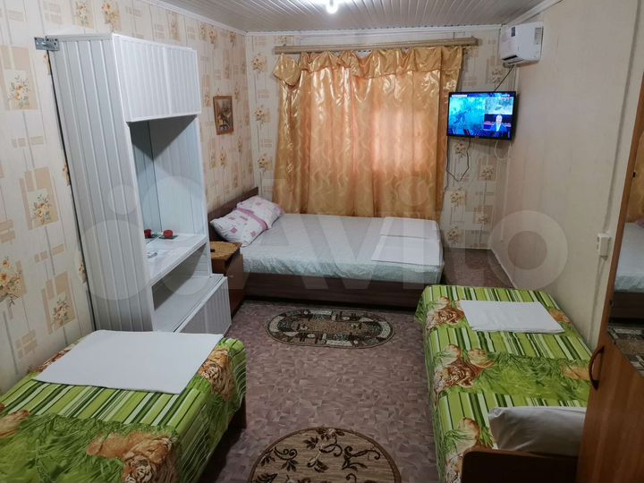 Комната 100 м², 1/2 эт.