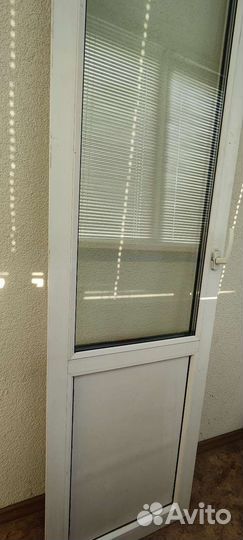 Дверь пластиковая пвх входная бу