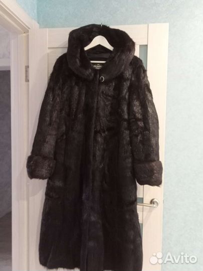 Шуба нутрия с капюшоном р 50-54