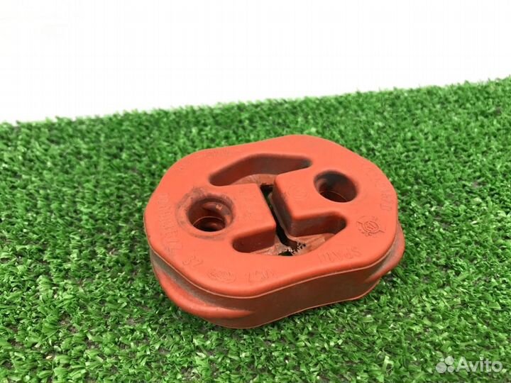 Резинка подвеса глушителя Audi A3 8P BZB 2007