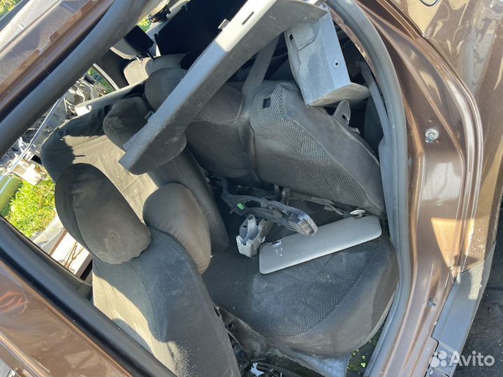 Renault duster на разбор 2015 год