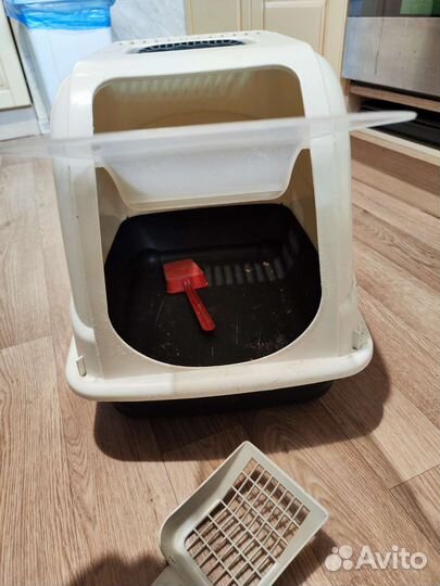 Закрытый лоток для кошек