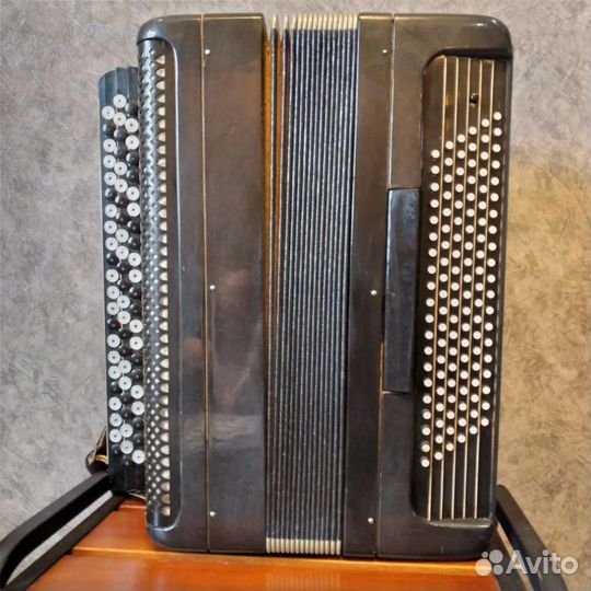 Баян тульский цельнопланочный