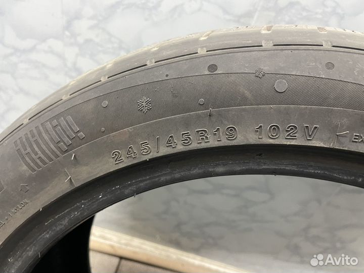 Tourador Winter Pro TSU1 245/45 R19 и 275/40 R19 19B