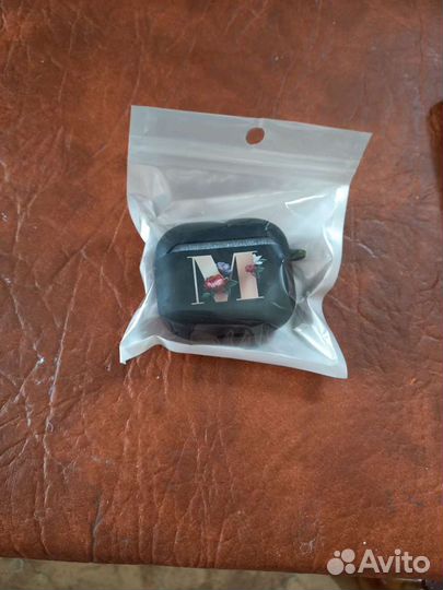 Чехол для беспроводных наушников