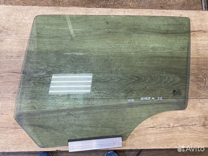 Opel astra h заднее левое стекло combi
