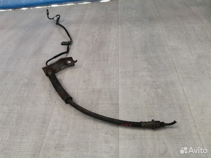 Трубка сцепления левая Toyota Avensis T250 1.8 1ZZ