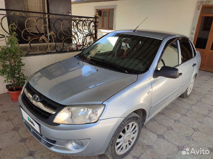 LADA Granta 1.6 AT, 2014, 150 000 км