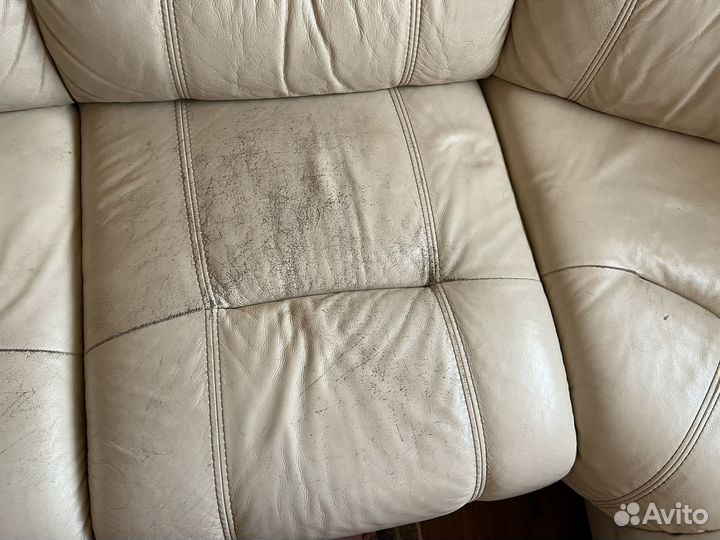 Кожаный угловой диван бу