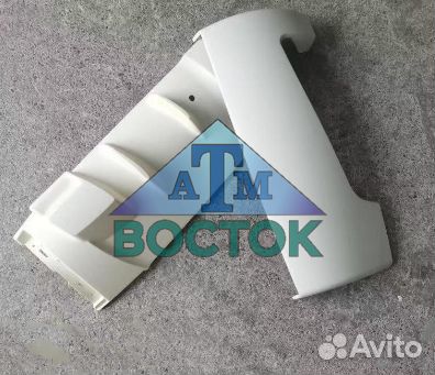 Ветровик (обтекатель) угловой кабины левый T5G,SI