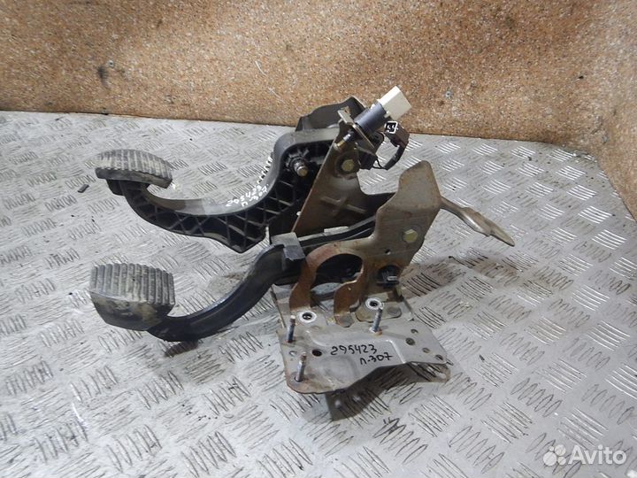 Блок педалей, Peugeot (Пежо) -307 (01-07)