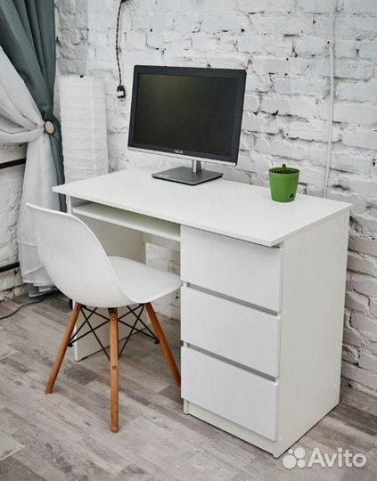 Стол компьютерный новый 1.0 м IKEA-стиль глянец