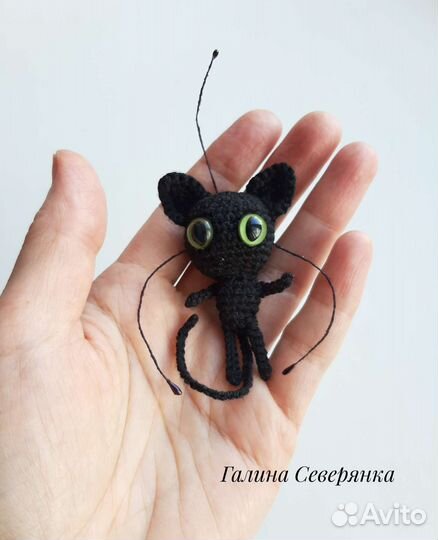 Вязаная игрушка Плагг