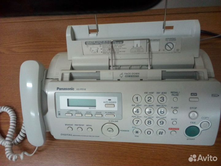 Факс Panasonic KX-fp218ru