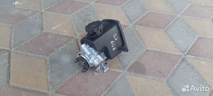 Насос гур на мерседес w220 3.2 cdi om648