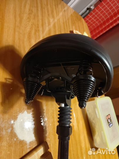 Седло для велосипеда мягкое