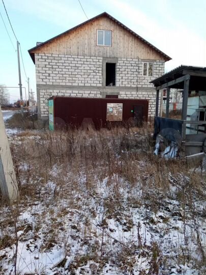 Дом 600 м² на участке 8 сот.