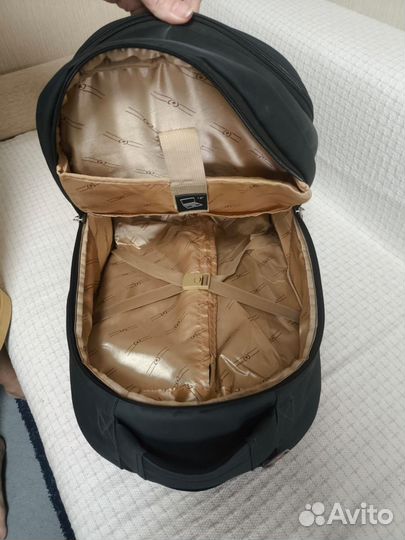 Рюкзак для путешествий на колесиках