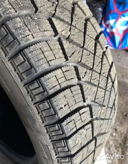 Pirelli Ice Zero FR 225/55 R17