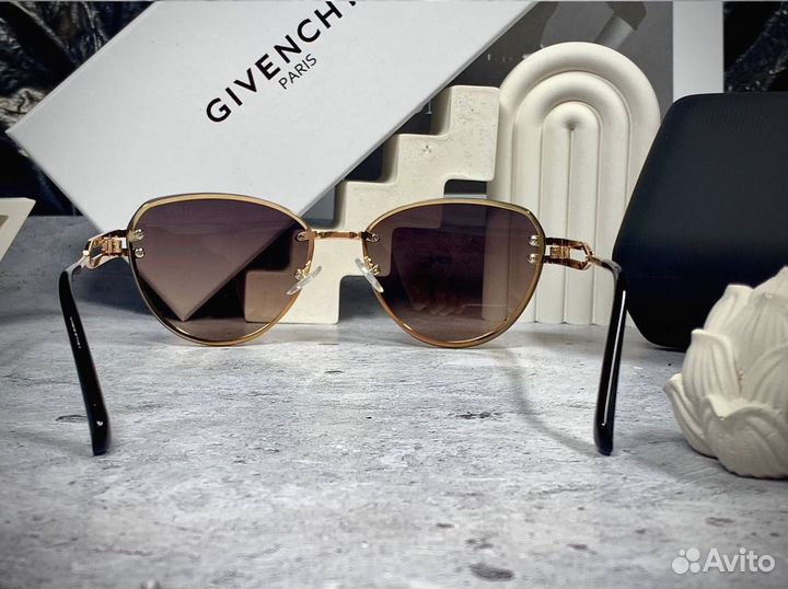 Очки givenchy женские