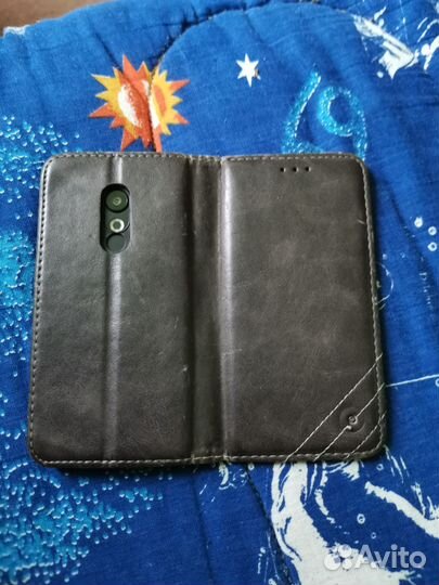 Meizu 15 Lite, 4/32 ГБ
