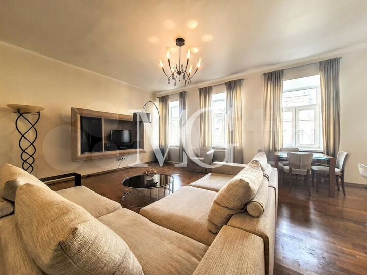 3-к. квартира, 120 м², 3/4 эт.