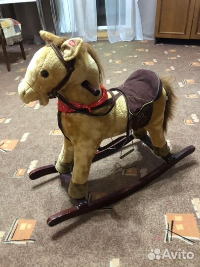 Качалка лошадь