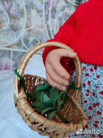 Коллекционная кукла